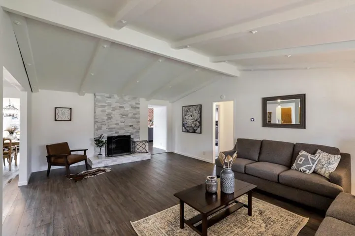 , Gilroy, California 95020