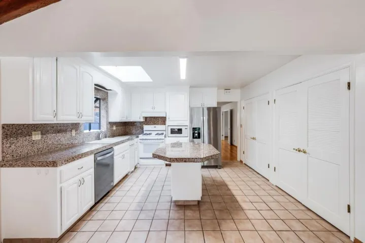 , Los Gatos, California 95030