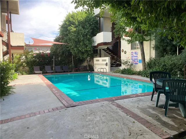 5660 Yolanda Avenue 2, Tarzana, California 91356