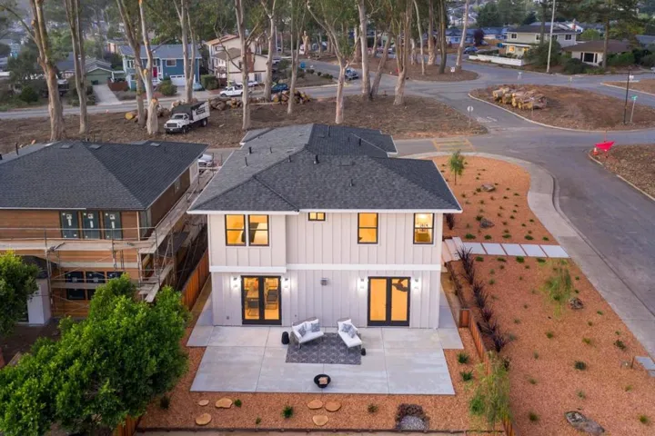, None, California 94018