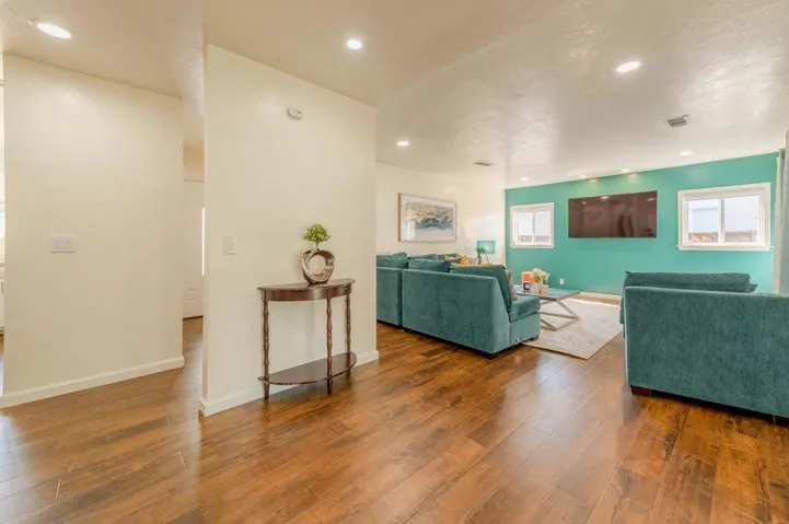 , Campbell, California 95008