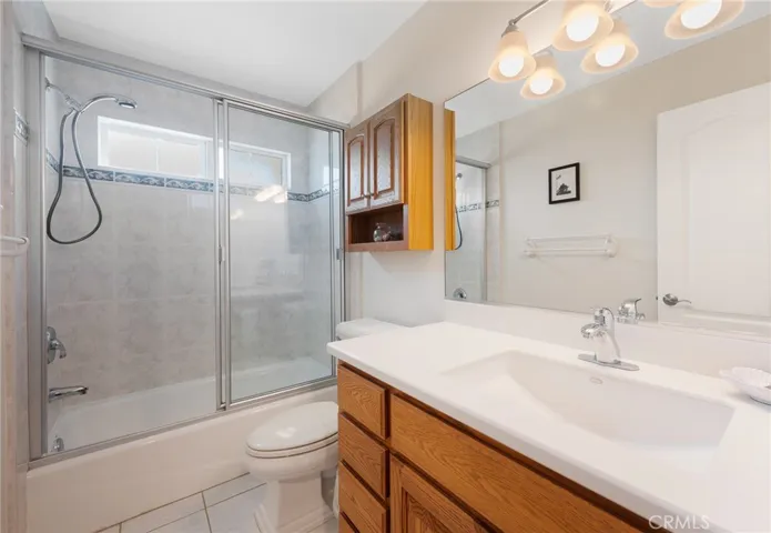 609 Elvira Avenue B, Redondo Beach, California 90277
