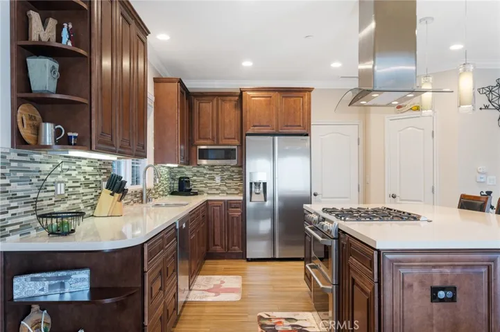 609 Elvira Avenue B, Redondo Beach, California 90277