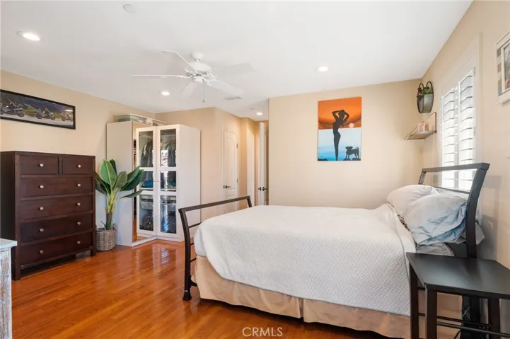 609 Elvira Avenue B, Redondo Beach, California 90277