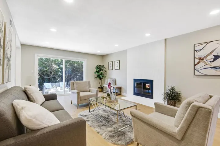 , San Jose, California 95117