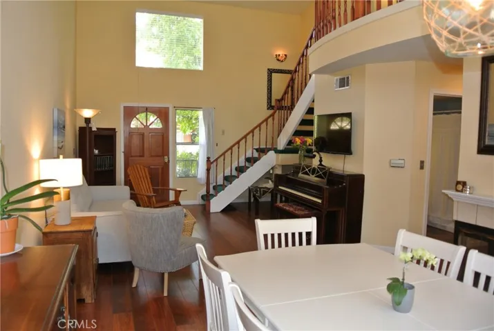 Main entrance view from dining area
