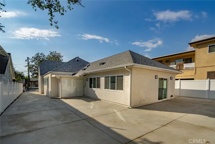70 N Craig Avenue, Pasadena, California 91107