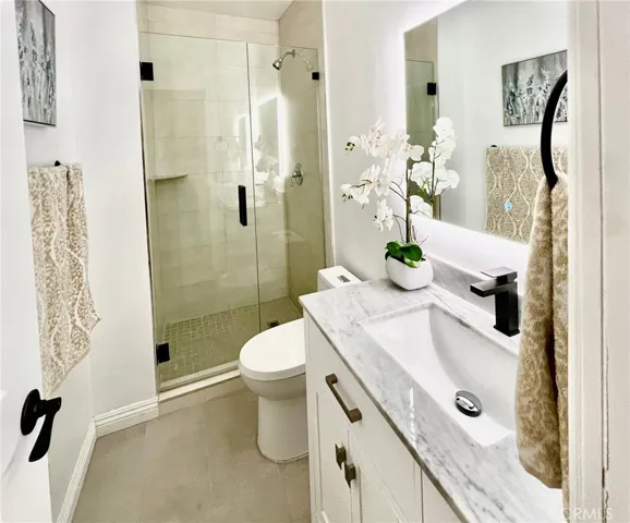 70 N Craig Avenue, Pasadena, California 91107