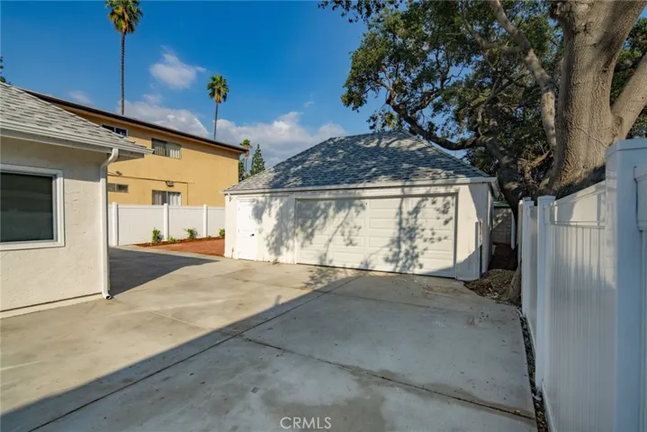 70 N Craig Avenue, Pasadena, California 91107