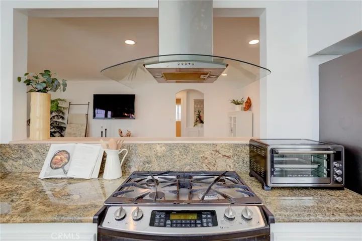 4902 Cadison Street, Torrance, California 90503