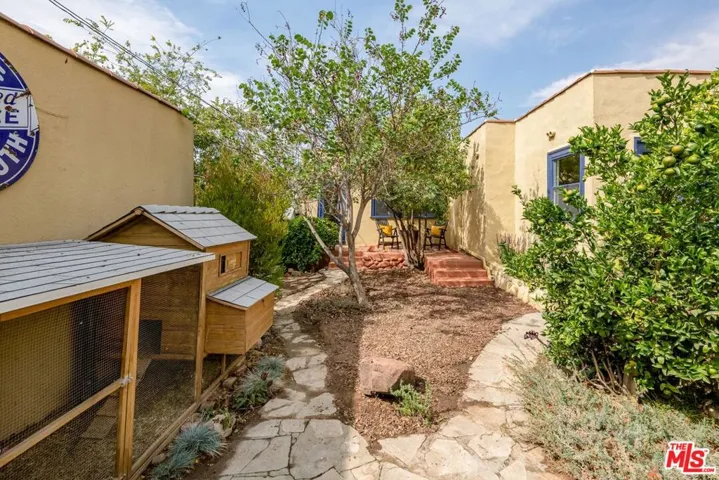 5166 Loleta Avenue, Los Angeles, California 90041