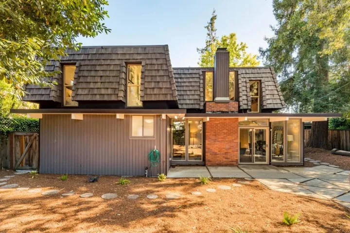 , Mountain View, California 94043