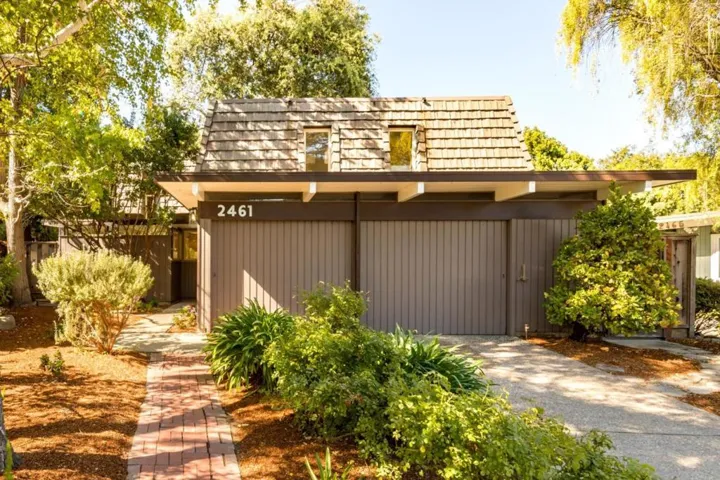 , Mountain View, California 94043