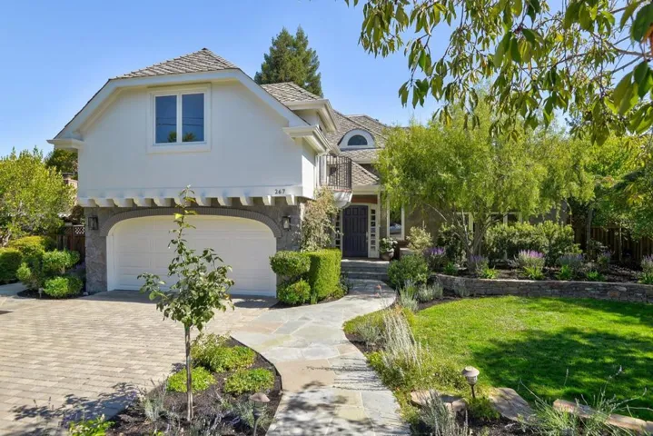 , Los Altos, California 94022
