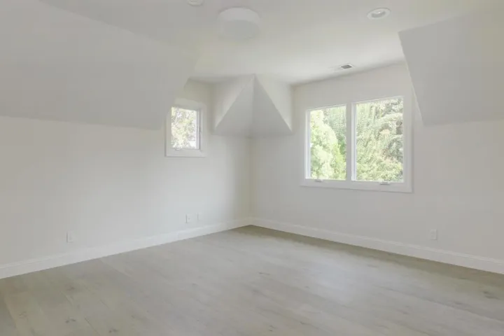, Los Altos, California 94022