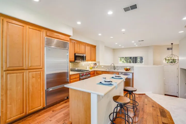 , Santa Clara, California 95054