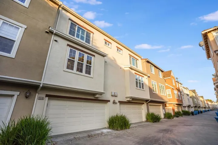 , Santa Clara, California 95054