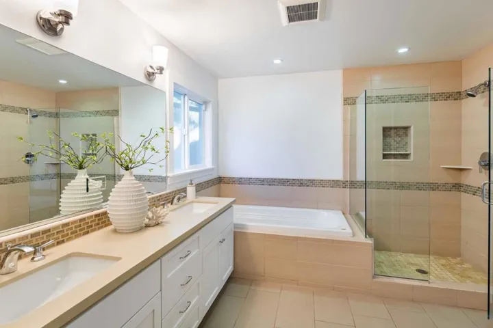 , Los Altos Hills, California 94022