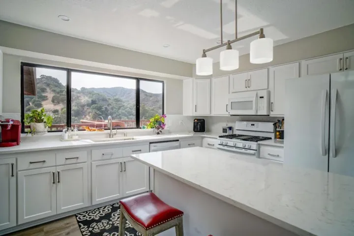 , Salinas, California 93908