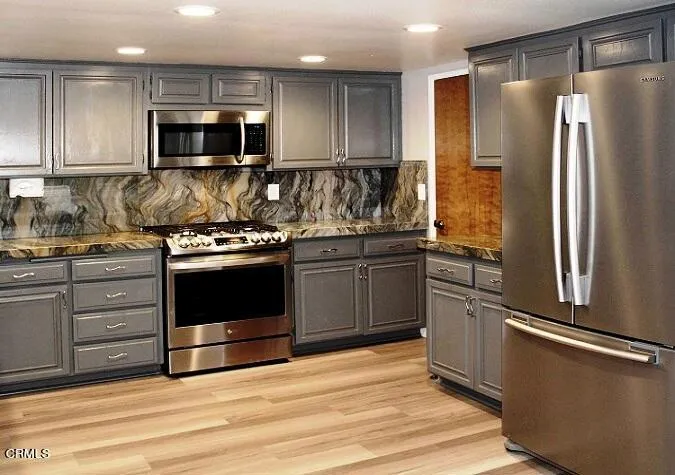 Kitchen 1