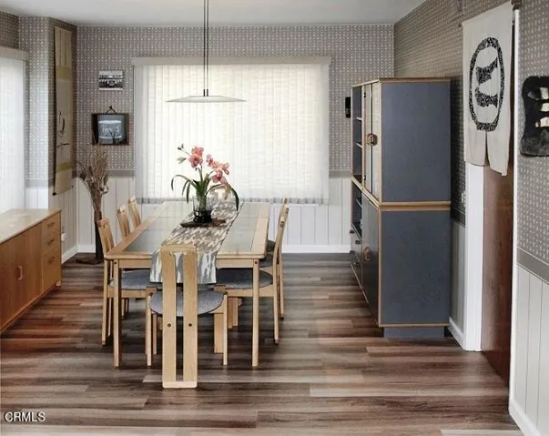 Formal Dining
