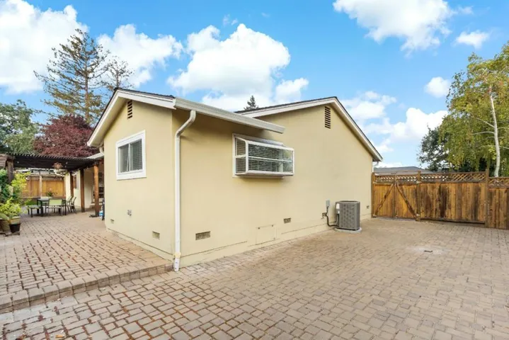 , Redwood City, California 94061