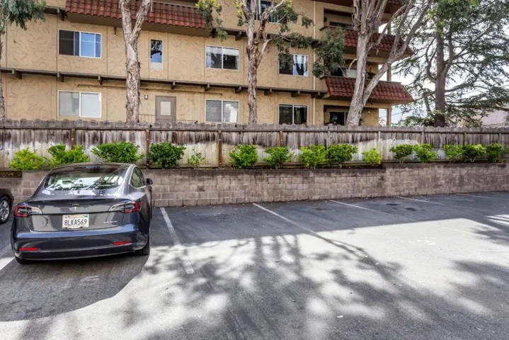 , Los Altos, California 94022