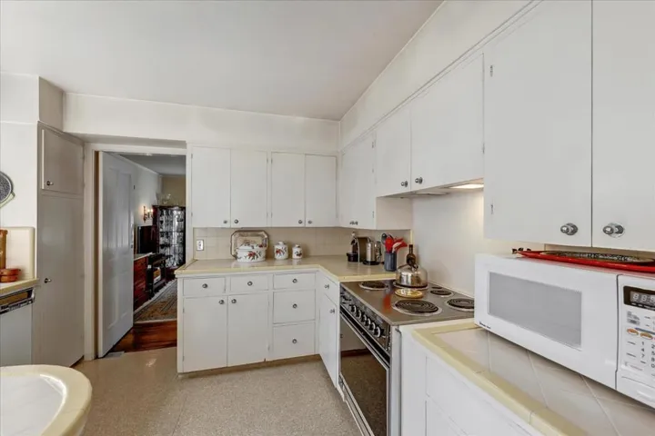 , Palo Alto, California 94303
