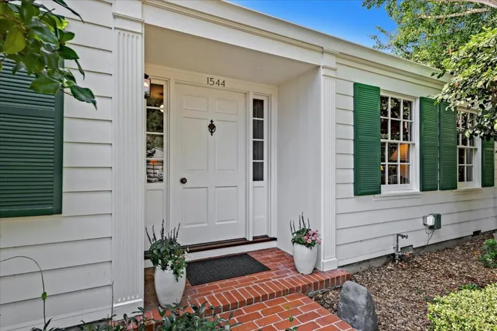 , Palo Alto, California 94303