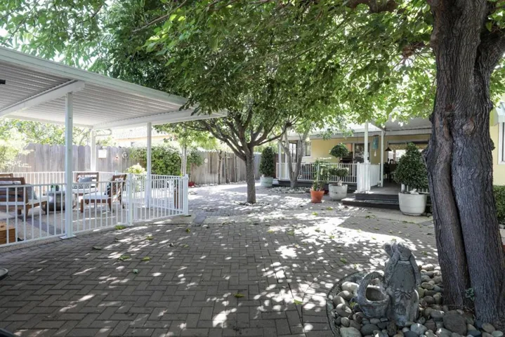 , Redwood City, California 94061
