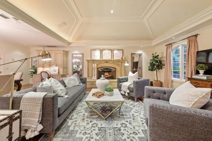 , Saratoga, California 95070