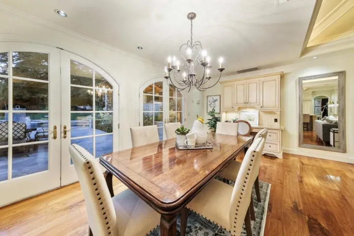 , Saratoga, California 95070