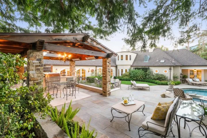 , Saratoga, California 95070