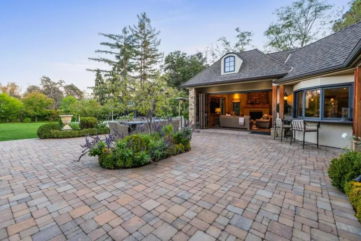 , Saratoga, California 95070