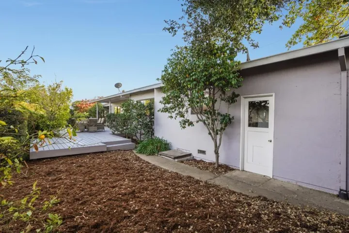 , Redwood City, California 94062