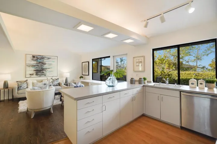 , Redwood City, California 94062