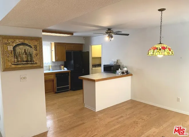 11621 Paso Robles Avenue, Granada Hills, California 91344