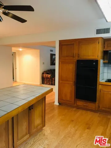 11621 Paso Robles Avenue, Granada Hills, California 91344