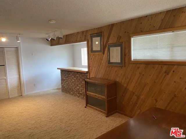 11621 Paso Robles Avenue, Granada Hills, California 91344