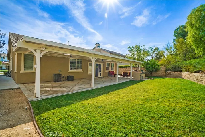 24013 Via Cresta, Valencia, California 91354
