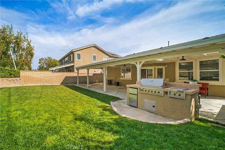 24013 Via Cresta, Valencia, California 91354