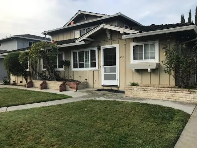 332 Carriage Drive 1, Santa Clara, California 95050