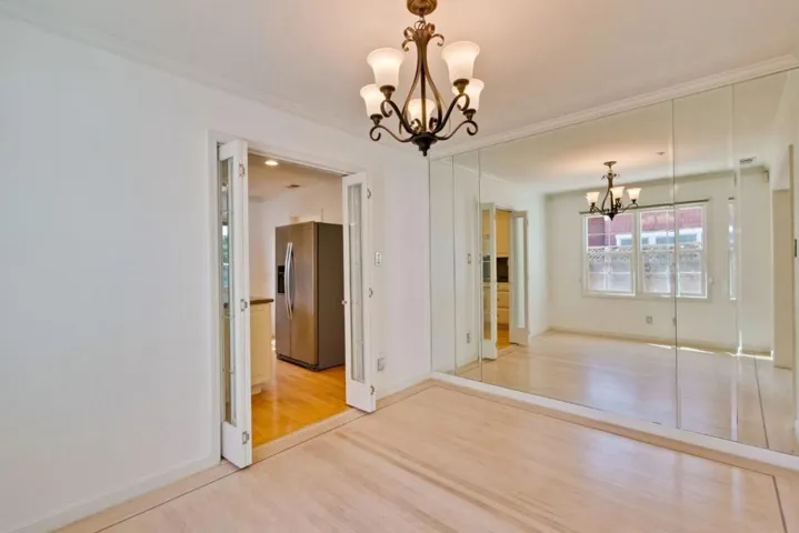 129 Oakdale Street, Redwood City, California 94062