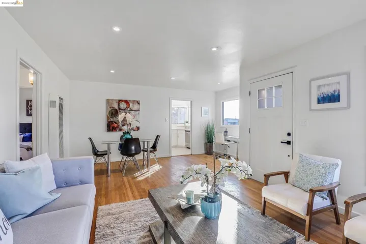674 26th St, Richmond, California 94804
