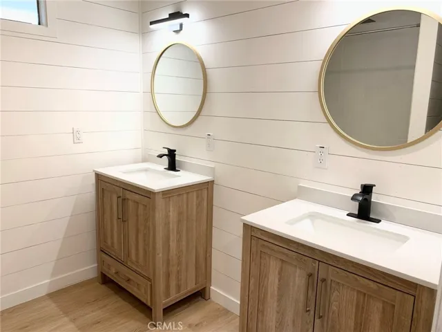 Upstairs bathroom