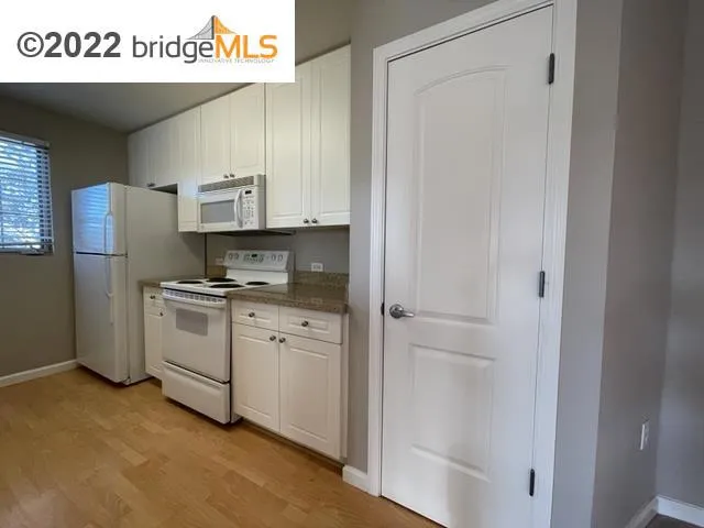 1315 Alma Avenue 322, Walnut Creek, California 94596