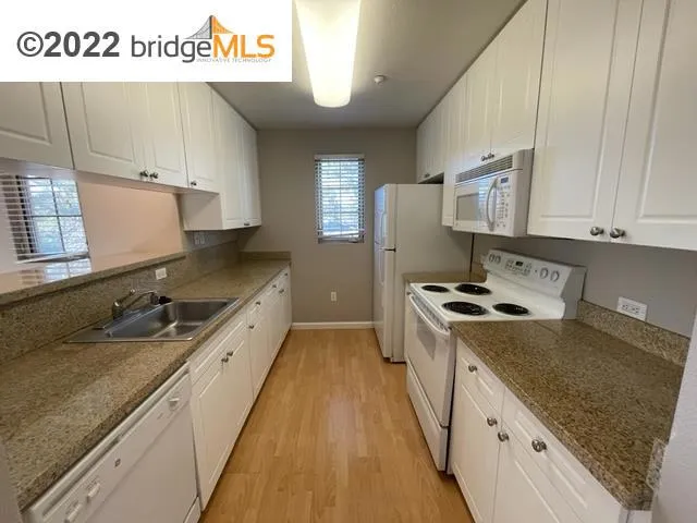 1315 Alma Avenue 322, Walnut Creek, California 94596