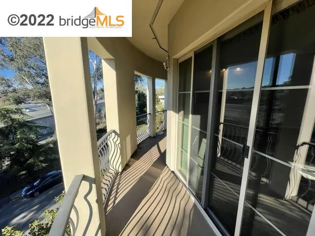 1315 Alma Avenue 322, Walnut Creek, California 94596