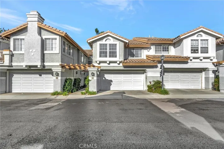 27 Catania, Mission Viejo, California 92692