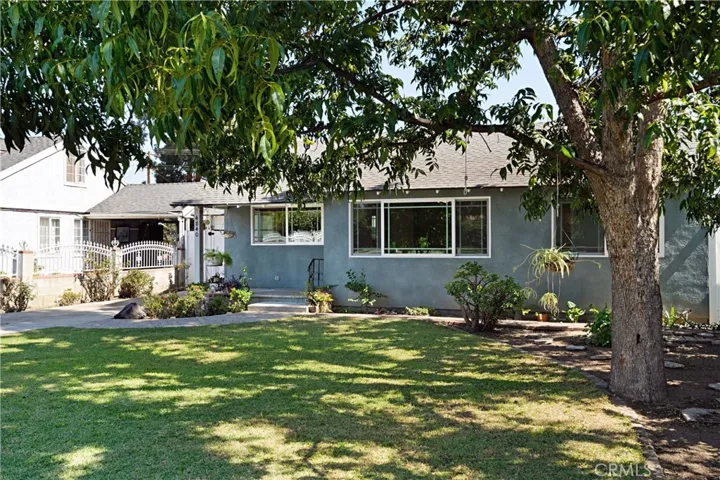 4840 El Monte Avenue, Temple City, California 91780